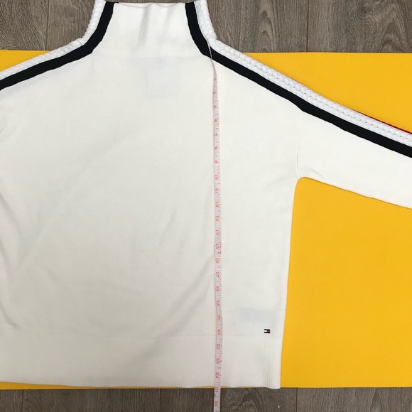 NWT RELAXED FIT MOCKNECK SWEATER - Picture 13 of 16